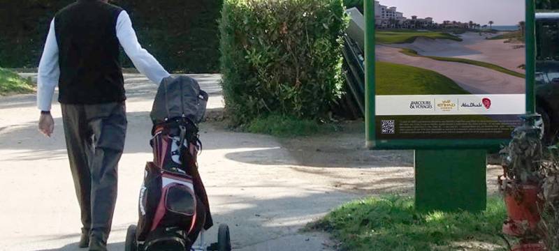 Trouvez la campagne Pub ABU DHABI sur les golfs de France et gagnez  des Cadeaux !!