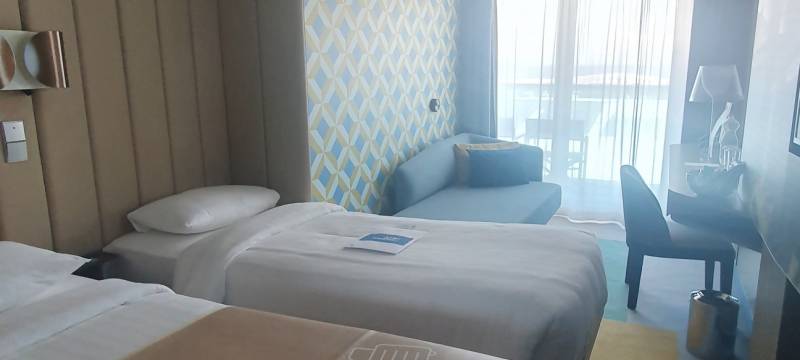 La croisière s'amuse à bord du Costa Smeralda