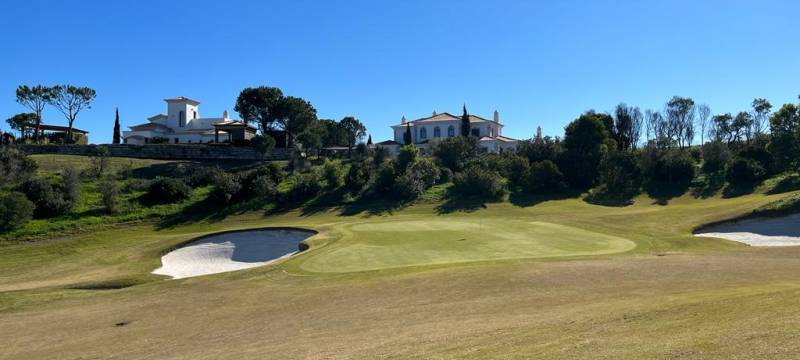 Pourquoi faire un stop à Faro lors de votre séjour golf en Algarve? 