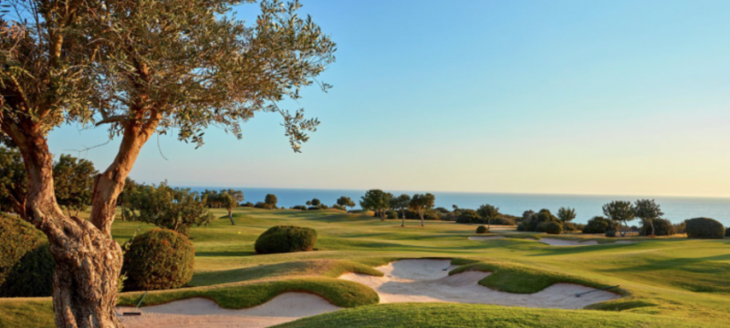 Où golfer et quoi visiter dans la région de Paphos à Chypre?
