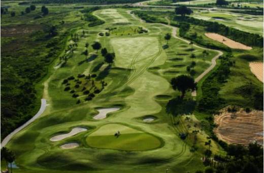 County National Golf Center & Lodge | Crooked Cat Course