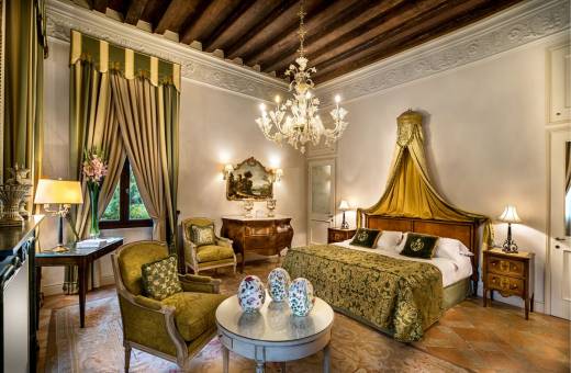 Relais & Chateaux Hotel Villa Franceschi - 5*