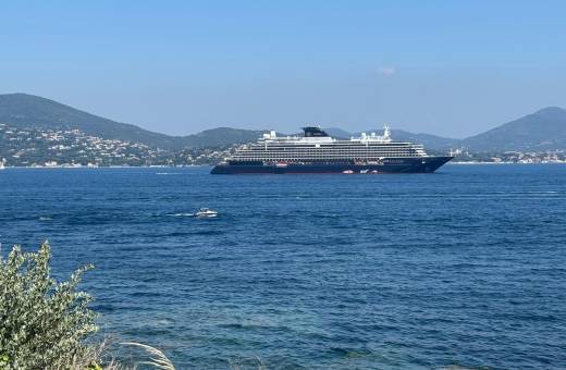 CROISIERE A BORD DU EXPLORA I 