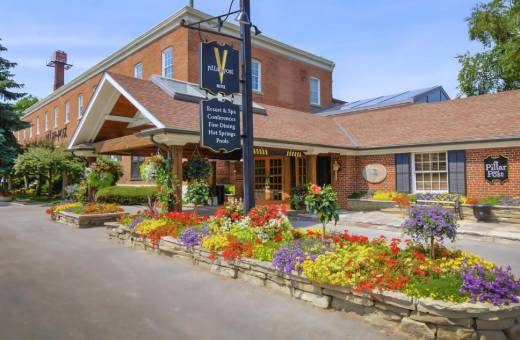 Hotel Pillar and Post Inn & Spa - Cat 4* Hotel Pillar and Post Inn & Spa - Cat 4*